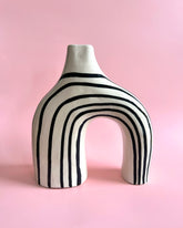 MONO STRIPE ARCH VASE