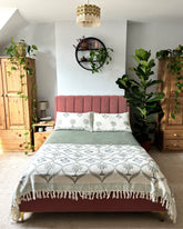 COTTON JUTE THROW & PILLOWSHAMS SET