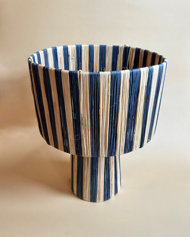LARGE RAFFIA BOLD STRIPE TABLE LAMP