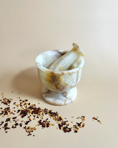 ONYX HAND CARVED PESTLE & MORTAR