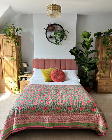 GREEN & PINK BOLD FLORAL REVERSIBLE KANTHA QUILT