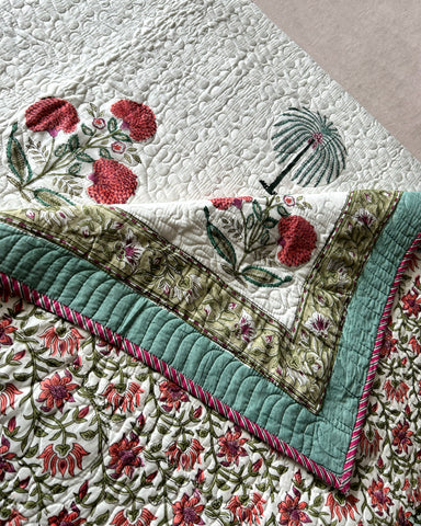 FLORAL MOTIF REVERSIBLE QUILTED COTTON THROW & PILLOWSHAMS SET