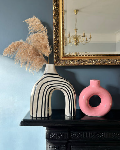 PINK GLAZED MINI DOUGHNUT VASE